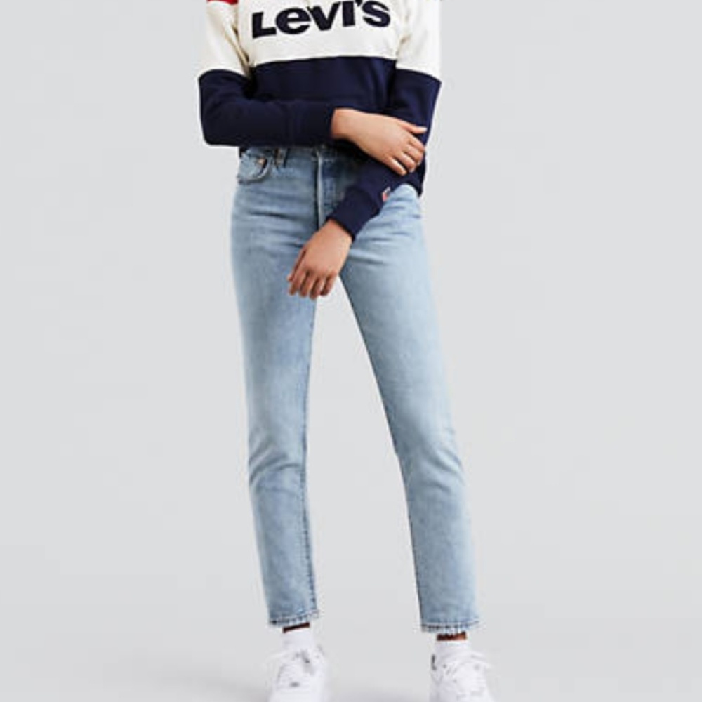 Levi's 501- Urban Outfitters